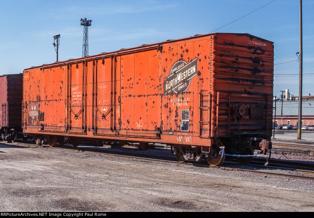 CNW 600534, 50-ft Evans Double-Door Insulated Box Car, at the CNW Proviso Yard